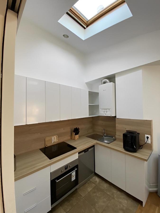 Upscale 80M2 2 Bedroom Apartment Near Champs Elysees París Exterior foto